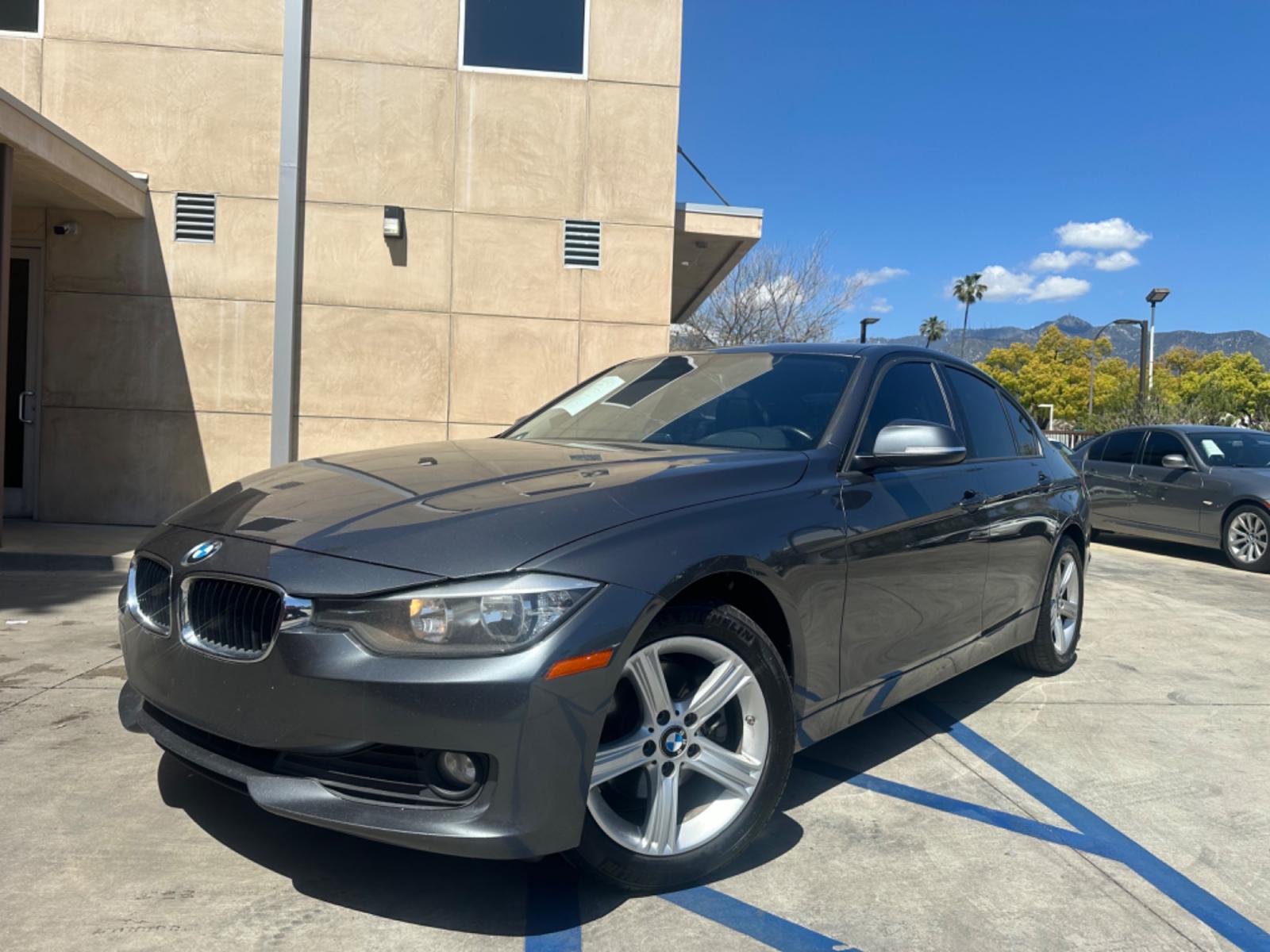 2014 Gray /Black BMW 3-Series leather (WBA3B1C52EK) with an 4 Cylinder engine, Automatic transmission, located at 30 S. Berkeley Avenue, Pasadena, CA, 91107, (626) 248-7567, 34.145447, -118.109398 - Moon-roof! Premium package! this 2014 BMW 3-Series 320i Sedan looks and drives well. Looking for a reliable and stylish vehicle in Pasadena, CA? Look no further! We have this sleek 2014 BMW 3-Series 320i Sedan available at our dealership. Whether you have perfect credit or are concerned about your c - Photo #1